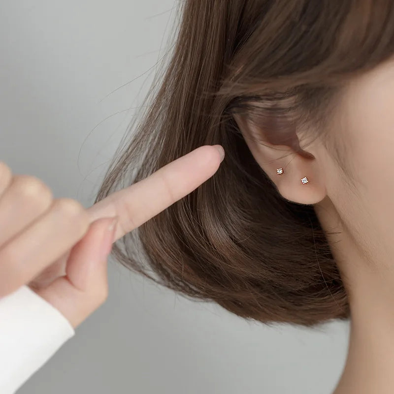 Boucles d'oreilles délicates en zircone