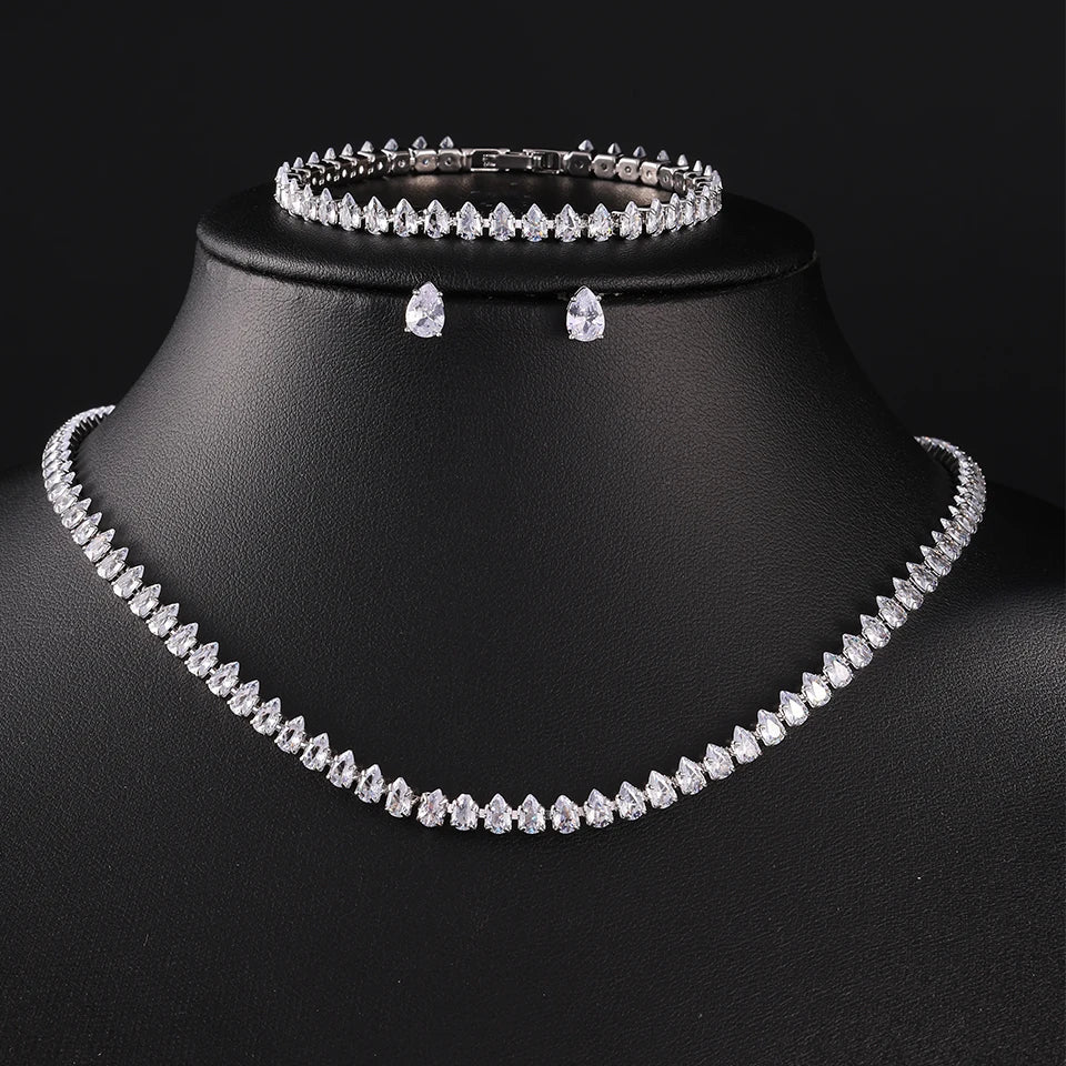 Necklace and earring set