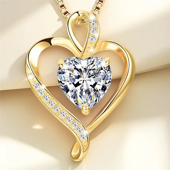 Collar de corazón con circonita