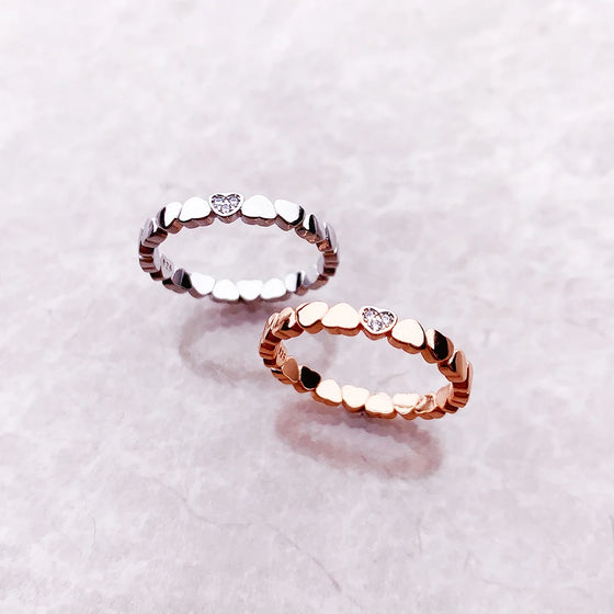 Anillo de corazones